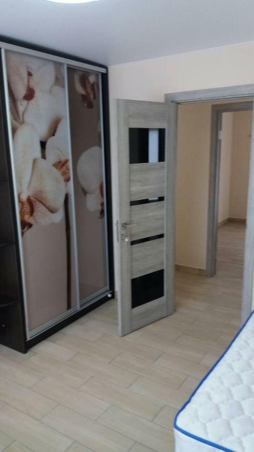 Khmelʼnytsʼkyy105アパートメント エクステリア 写真